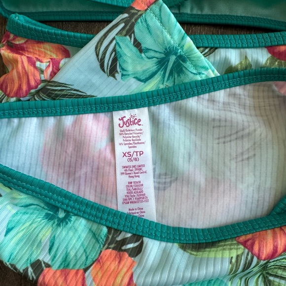 Justice Swimming Suit.  Girl’s size XS (5/6).  3 piece suit. Like new! - Picture 5 of 5